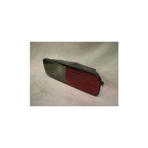 Land Rover Discovery 2 Tail Light RH Bumper XFB000720