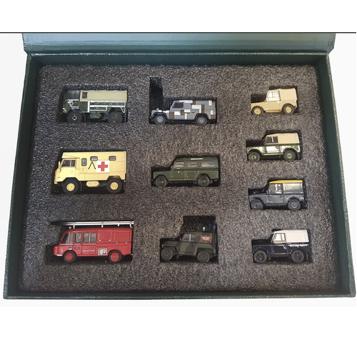 Land Rover 10 Piece Set 1:76 Scale Model Set Military