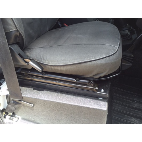 Land Rover Perentie/110/130 Seat Extension