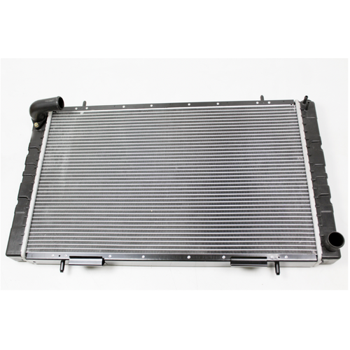 Land Rover Defender 3.5 V8 Radiator