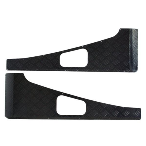 Land Rover Defender Puma  Wing Top Chequre Plate Black LR005242