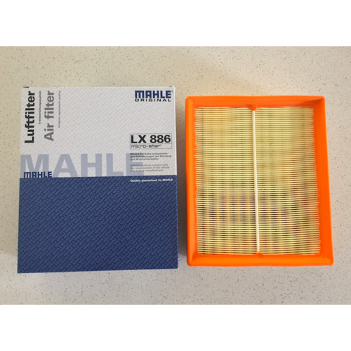Land Rover  Defender/Discovery TD5 Air Filter Mahle LR027408