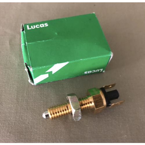 Land Rover Defender/Discovery/RRC Reverse/Diff Lock Switch Lucas PRC2911