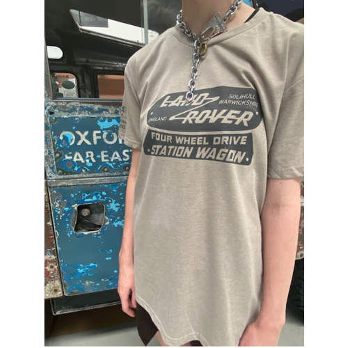 Land Rover T-Shirt Limited Edition Light Grey Station Wagon Size Small